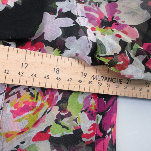 Equipment Femme 100% Silk Blouse M Black Floral Sheer Button Down Office 114 - Picture 12 of 14